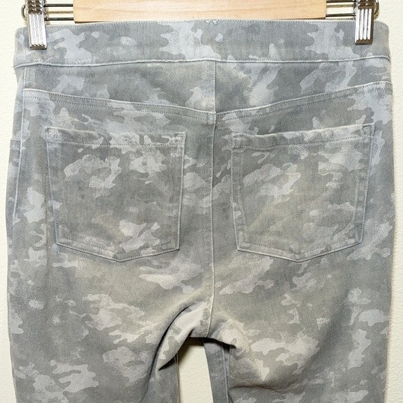SPANX Jean-ish Ankle Camo Leggings - Picture 8 of 14